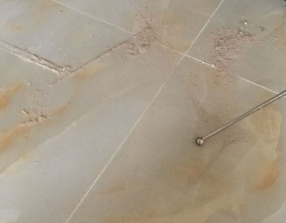 凤山瓷砖空鼓维修公司分享粘合剂选择不当在瓷砖铺贴过程中可能导致以下问题